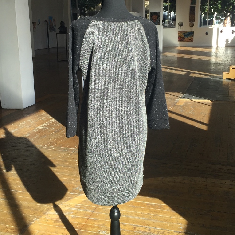 Black/white Long sleeve sweatshirt type dress - Picture 3 of 6